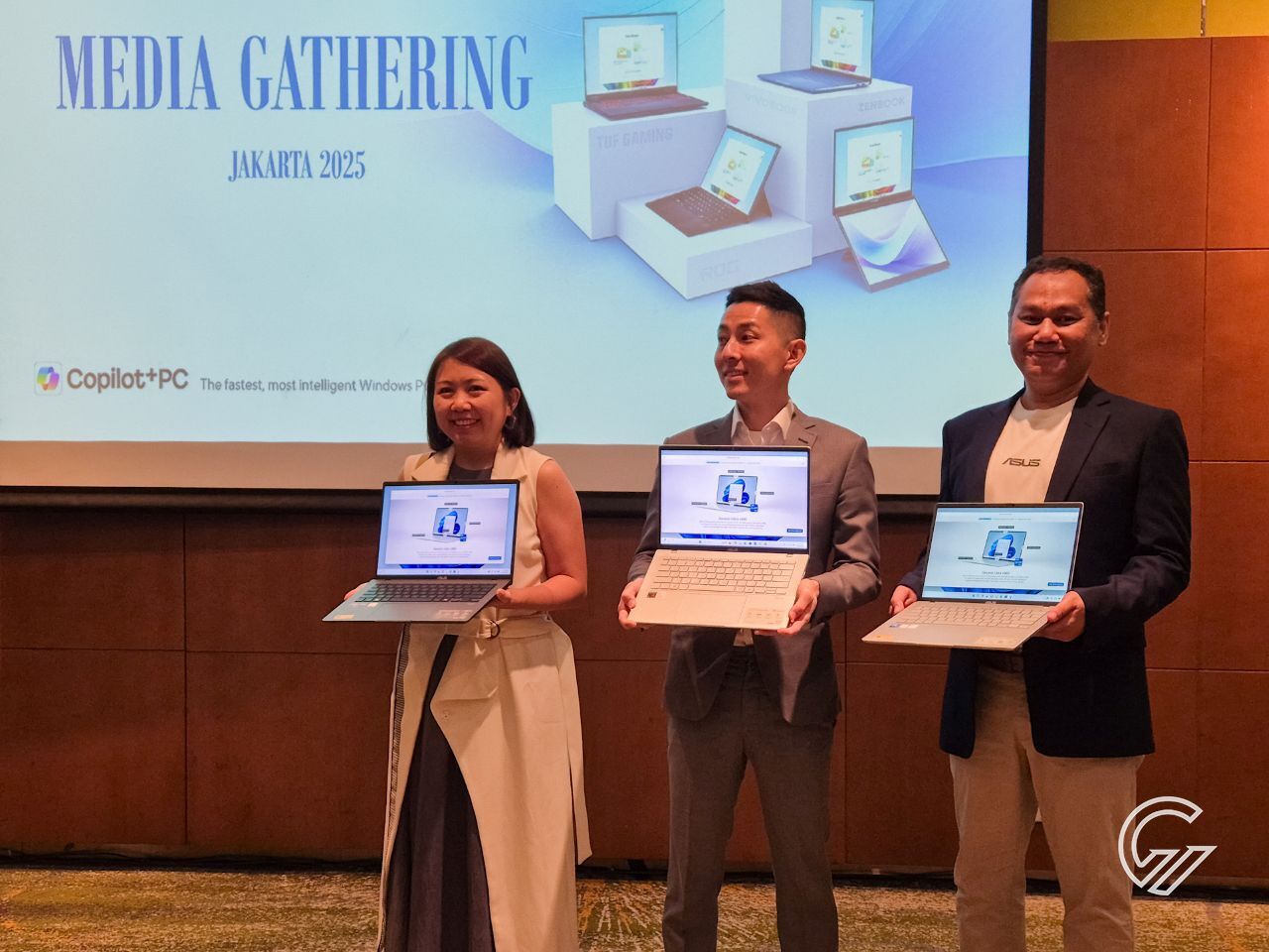 ASUS Vivoboo 14-15 dan S14 Diluncurkan 2025 (2)