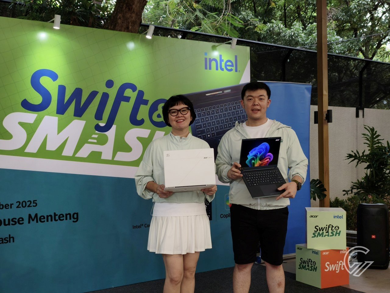 Acer-Swift-Padel-Feature