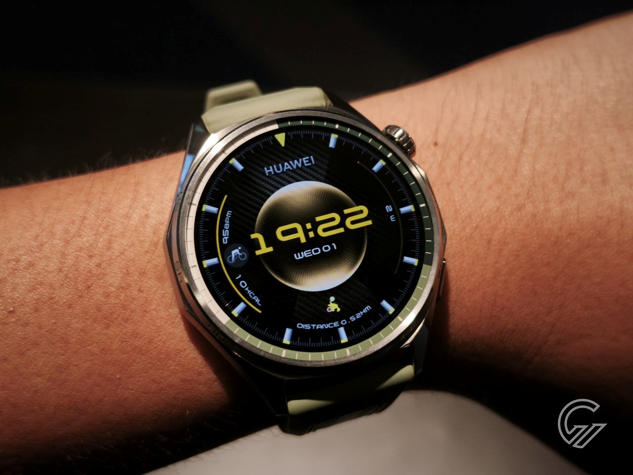 HUAWEI-Watch-GT-6-46mm-display