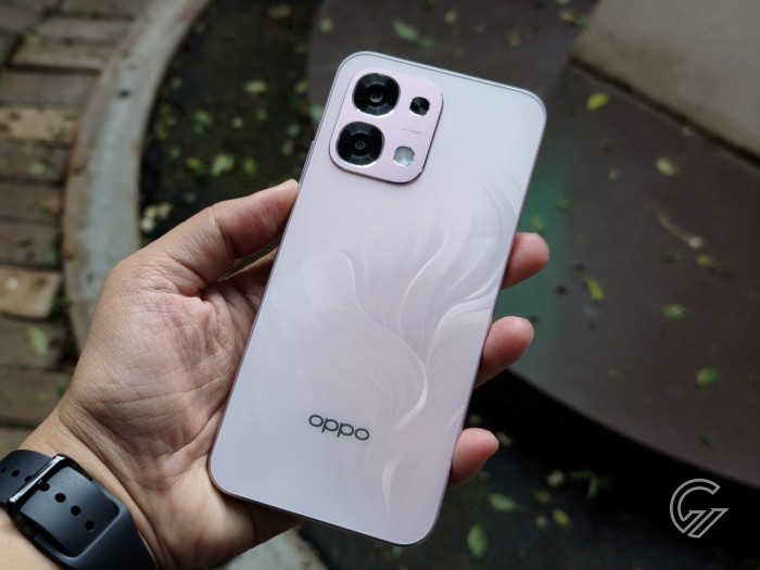 OPPO-A6-Pro-BackDiagonal