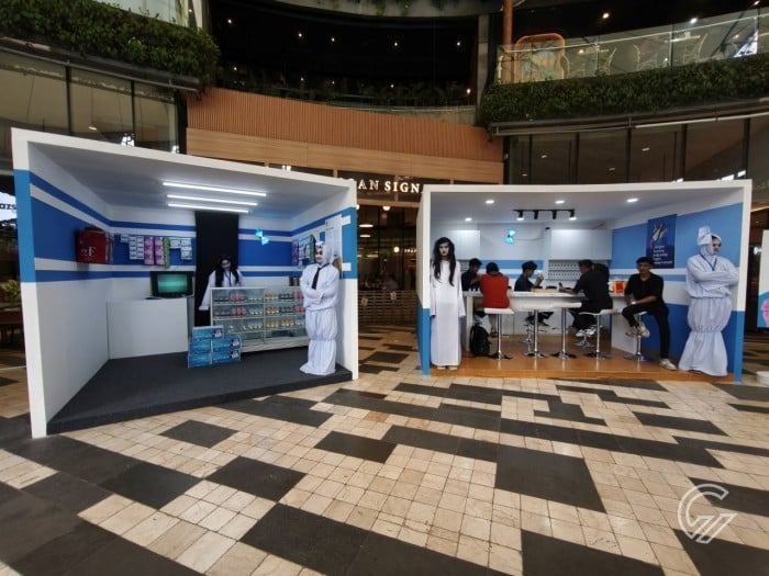 Nyasar ke Dimensi Facebook - All Booth