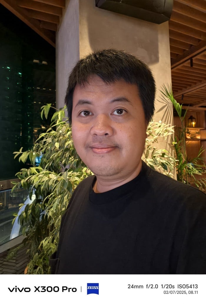 vivo-X300-Pro-SelfieMalam-Auto