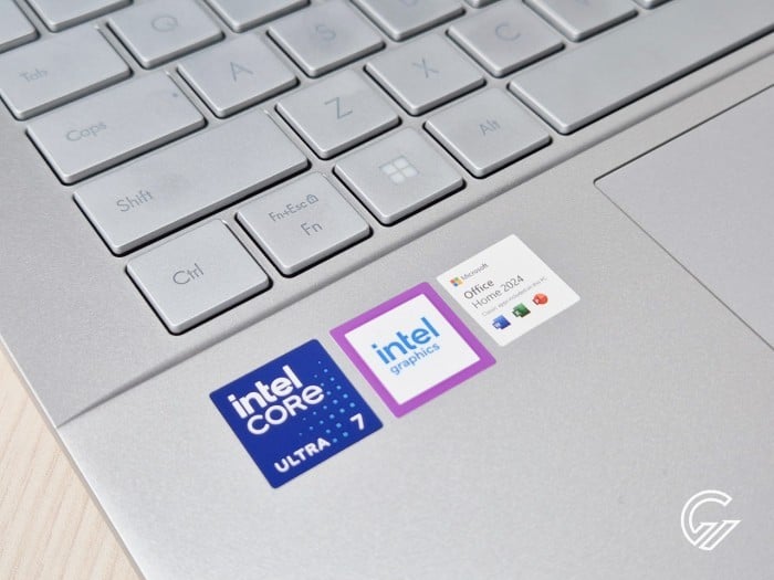 Review ASUS Vivobook S14 (S3047CA) (10)