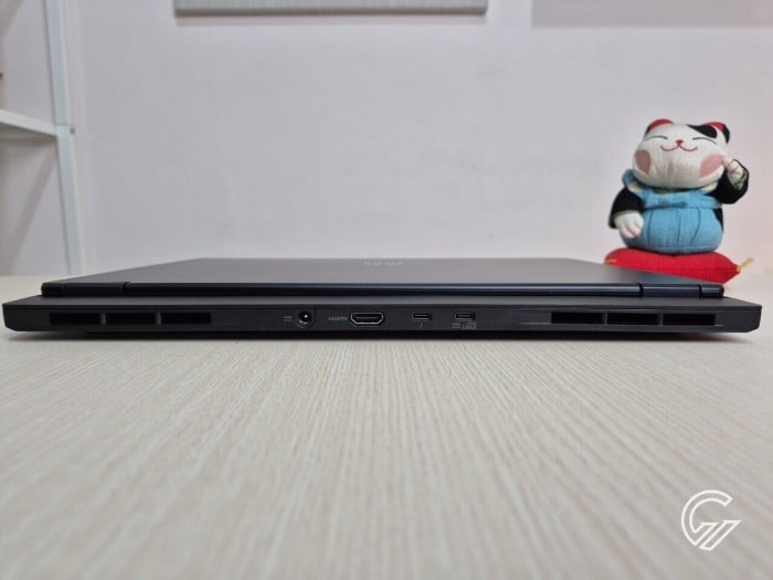 Review Acer Predator Helios Neo 16S AI (13)