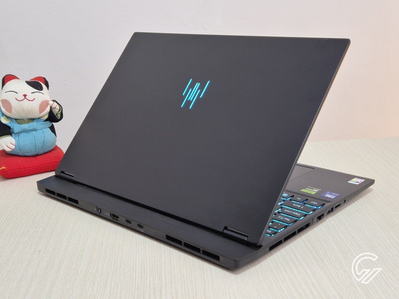 Review Acer Predator Helios Neo 16S AI (4)