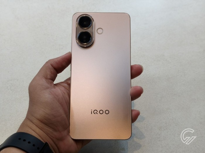 iQOO-Z10R-BackCenter