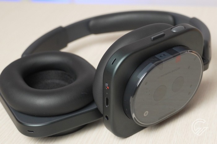 Nothing Headphone (1)