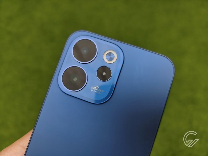 OPPO-Reno15-F-5G-Camera