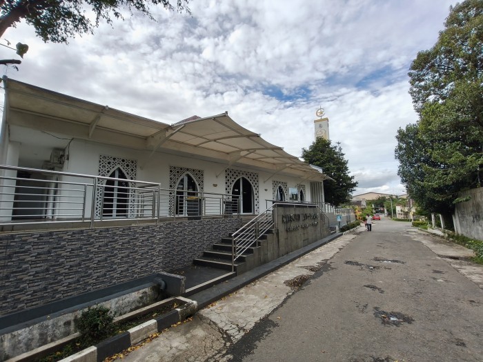 Hasil Kamera Belakang REDMI Note 15 Pro 5G Masjid Auto Wide