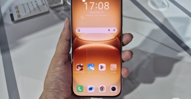 Peluncuran Resmi iQOO 15R (2)