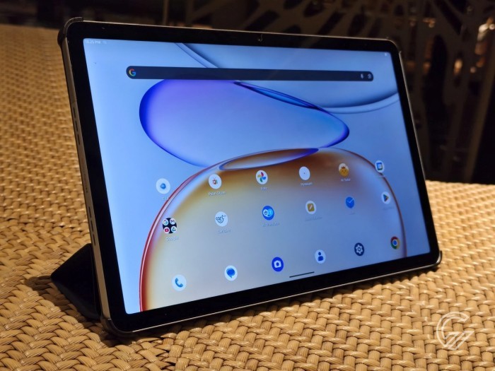 TECNO-MEGAPAD-SE-Cover