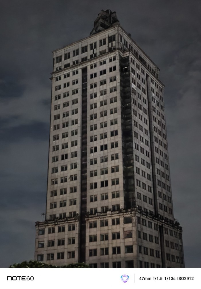 Infinix-NOTE-60-MenaraSaidah-NightMode