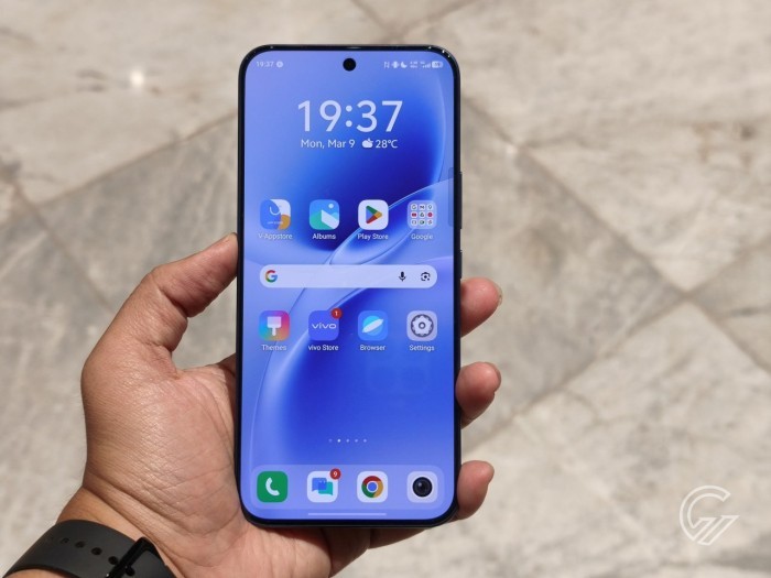 Kelebihan dan Kekurangan vivo V70 FE - Layar