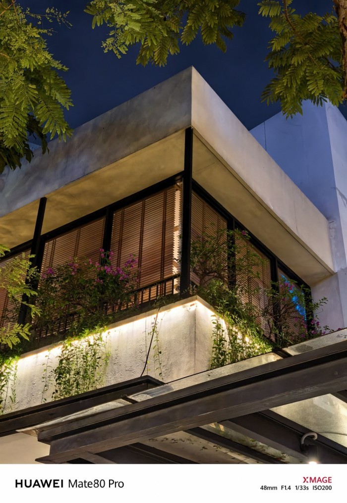 HUAWEI-Mate-80-Pro-NightMode-Gedung