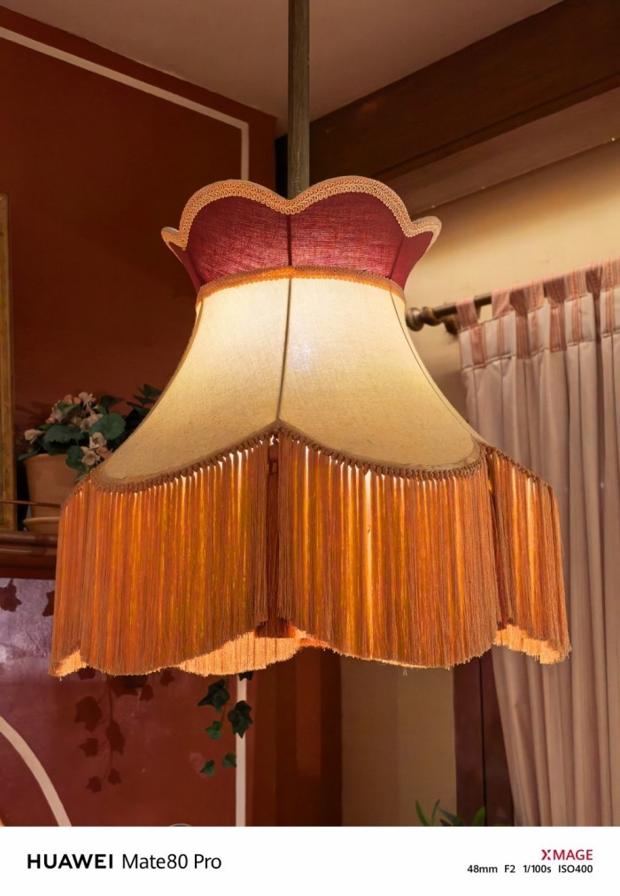 HUAWEI-Mate-80-Pro-NightMode-Lampu