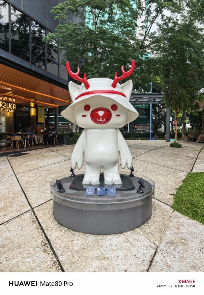 HUAWEI-Mate-80-Pro-Patung-1xZoom