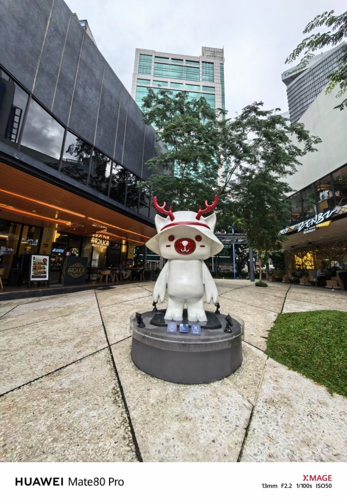 HUAWEI-Mate-80-Pro-Patung-Ultrawide