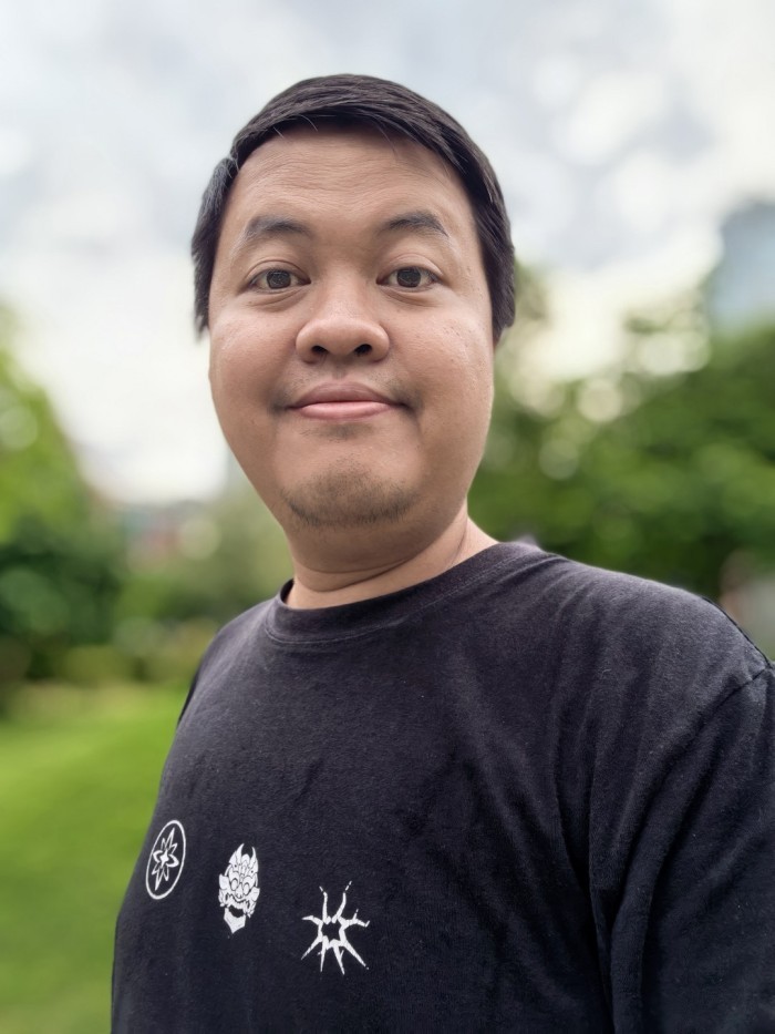 HUAWEI-Mate-80-Pro-Selfie-1xZoom