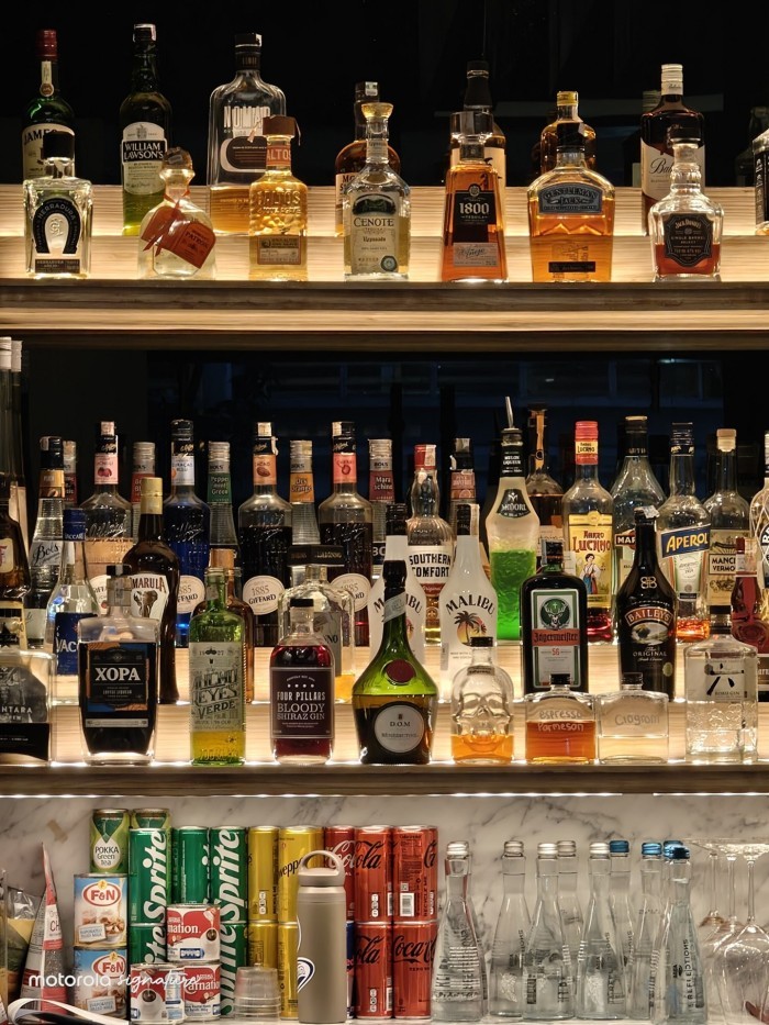 Moto-Signature-Botol