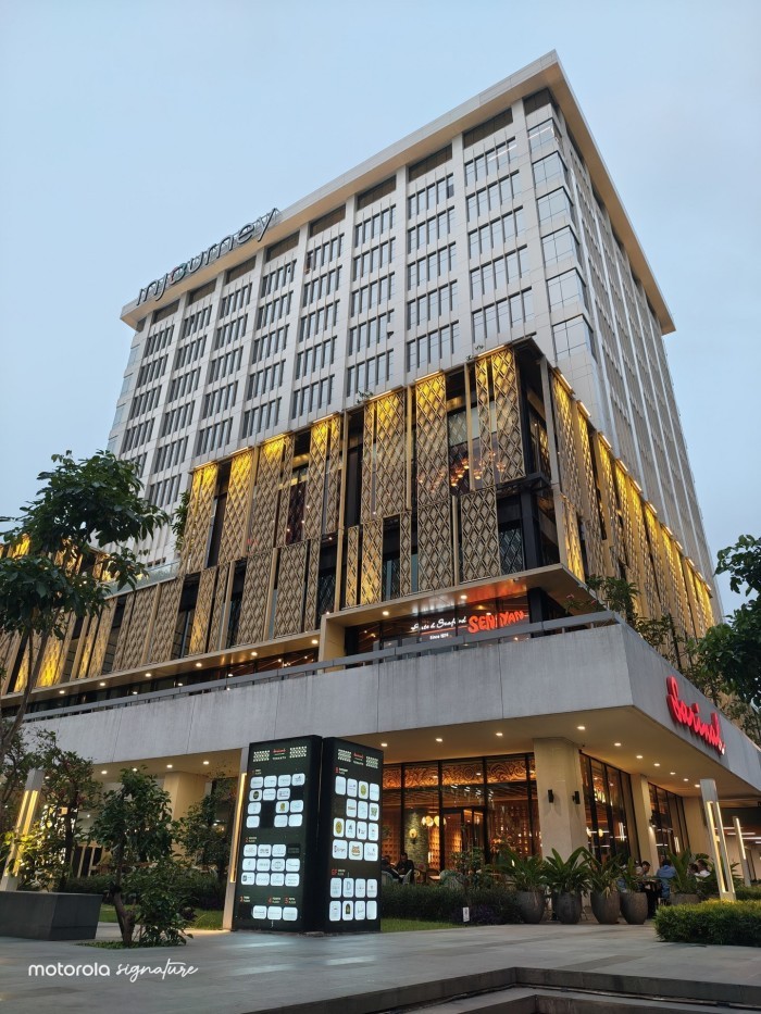 Moto-Signature-NightModeAll