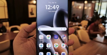 Motorola-Edge-70-Fusion-Layar