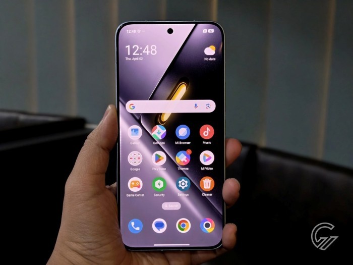 POCO-X8-Pro-Max-Display