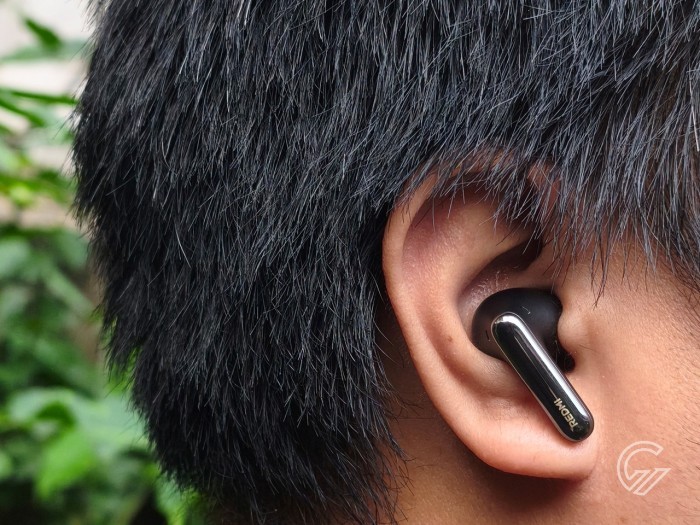 REDMI-Buds-8-Pro-Wear