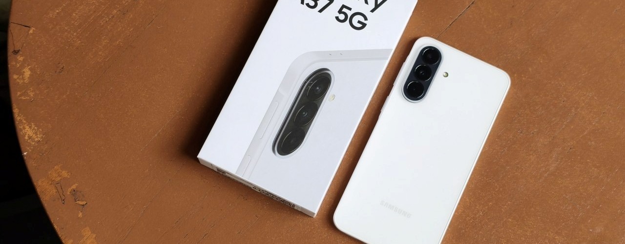 Samsung-Galaxy-A37-5G-Box