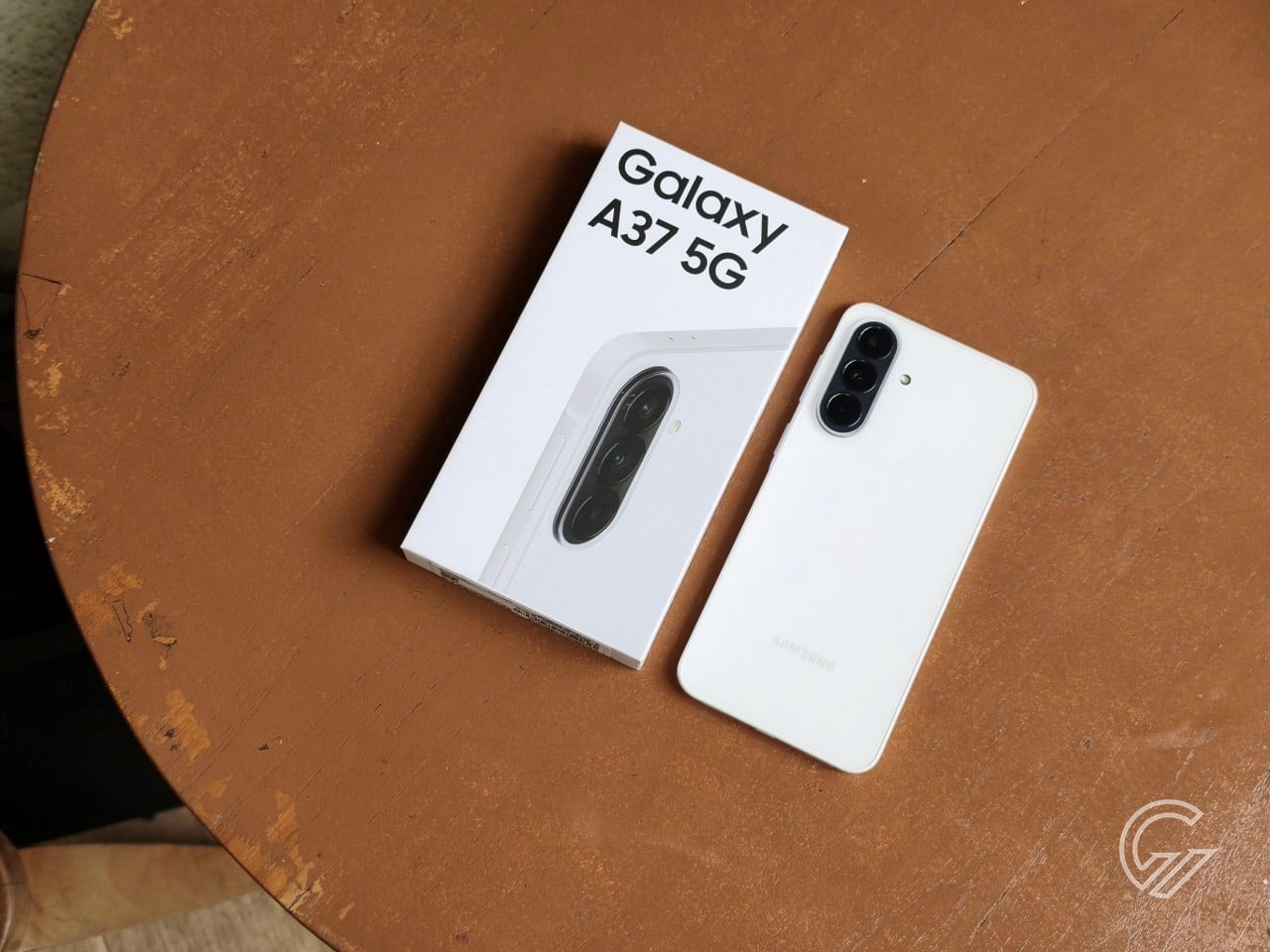 Samsung-Galaxy-A37-5G-Box