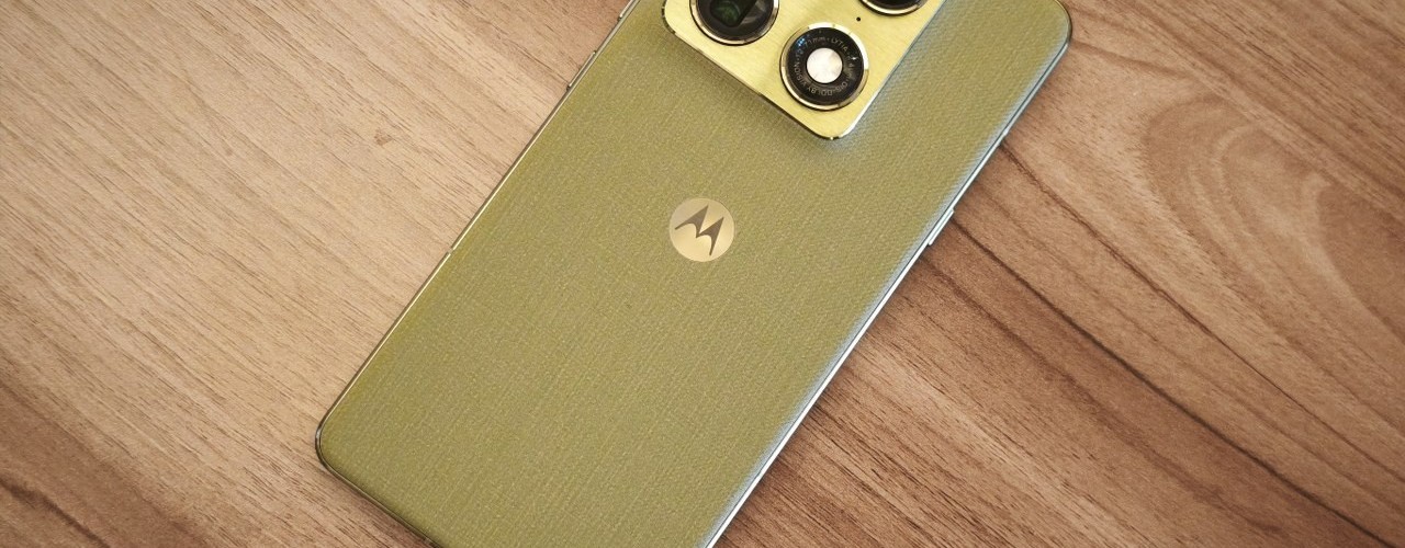 motorola-Signature-Diagonal-Layoff