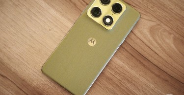 motorola-Signature-Diagonal-Layoff