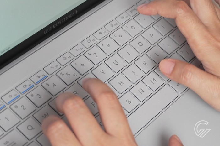 ASUS ExpertBook Ultra B9406