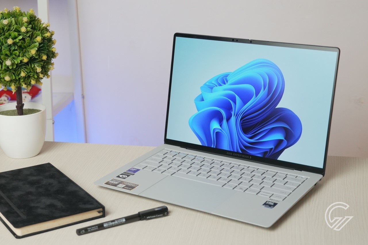 Review ASUS ExpertBook Ultra - Laptop Bisnis Premium Super Ringan, Performa Kencang