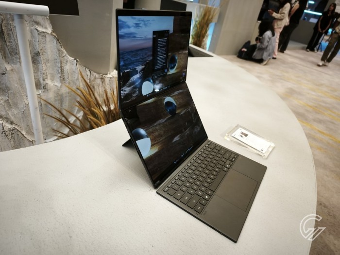 ASUS-Zenbook-DUO-DualMode2