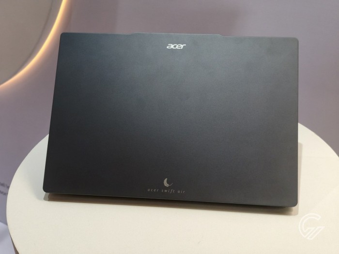 Acer-Swift-Air-14-AI-Cover
