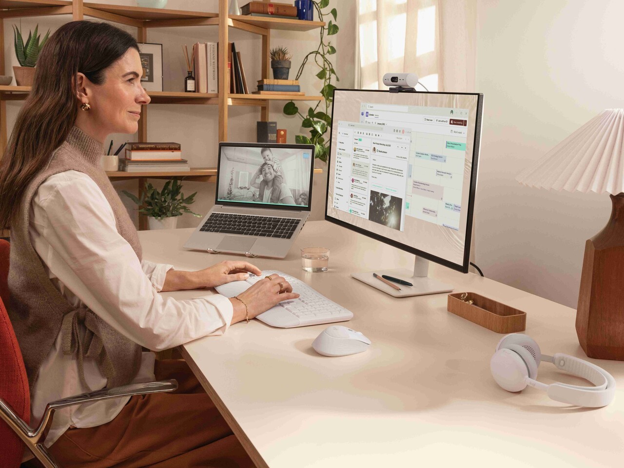 Logitech Signature Comfort Plus MK880 (2)