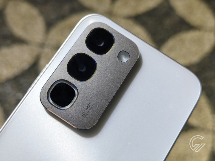realme-C100-BackCamera