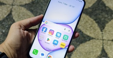 realme-C100-DiagonalScreen