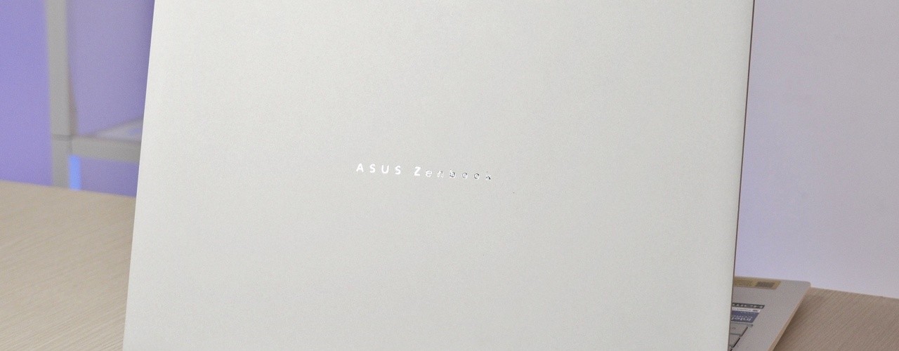 ASUS Zenbook S14 OLED (UX5406AA)