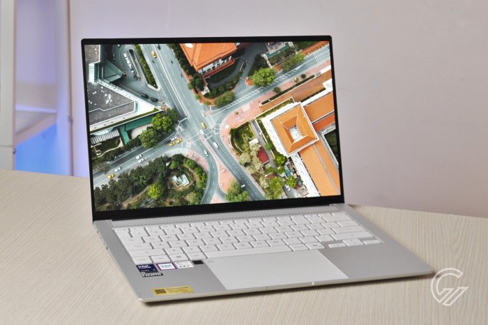 ASUS Zenbook S14 OLED (UX5406AA)