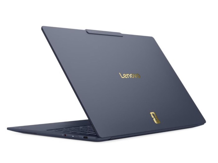 Lenovo Yoga Slim 7i Ultra Aura Edition FIFA World Cup 26 Edition