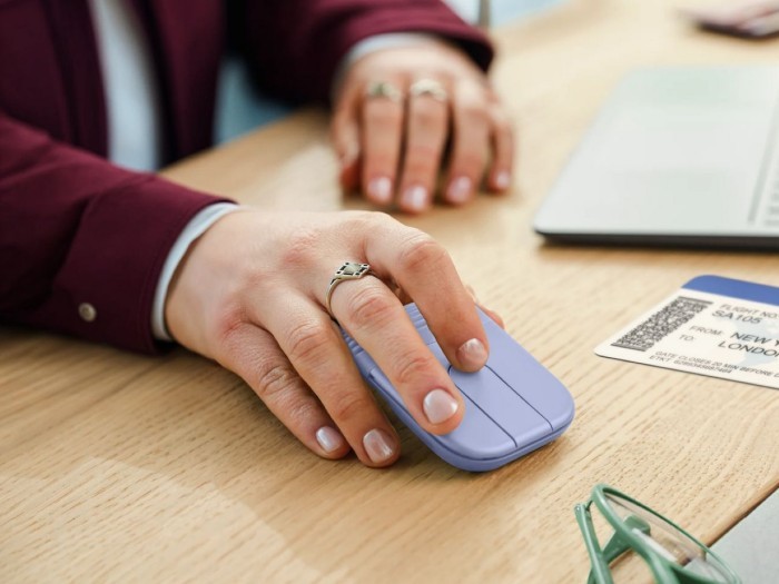 Rilis Logitech Mobi Fold (3)