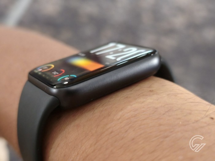 Xiaomi-Smart-Band-10-Pro-Side