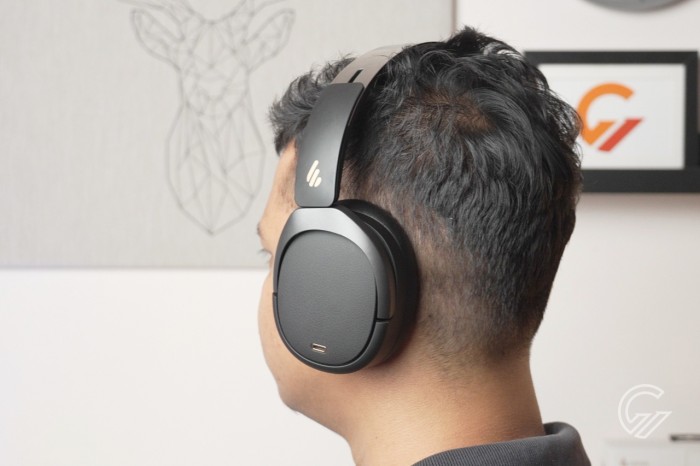 Edifier W80