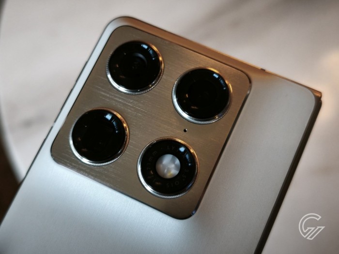 Motorola-Razr-Fold-Camerae