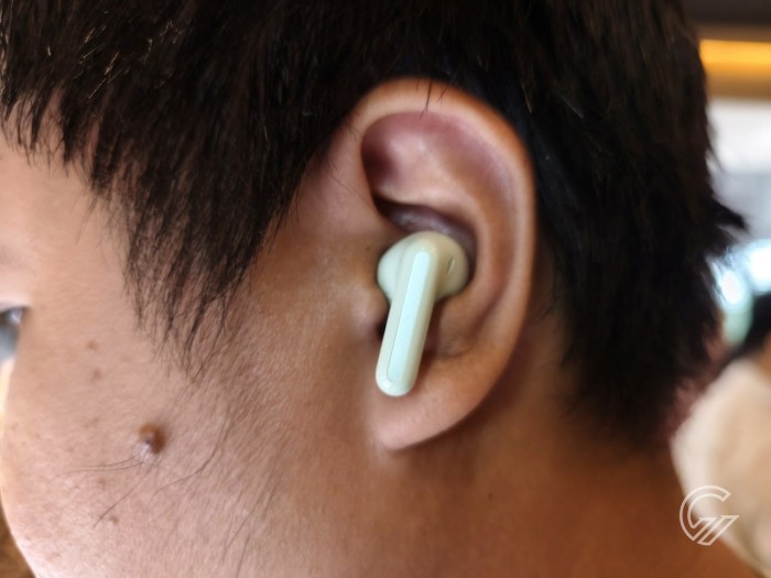 REDMI-Buds-8-Wear