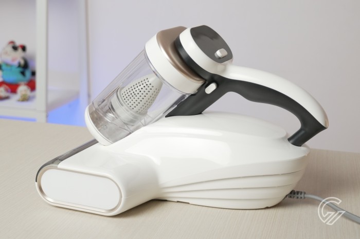 UWANT M700