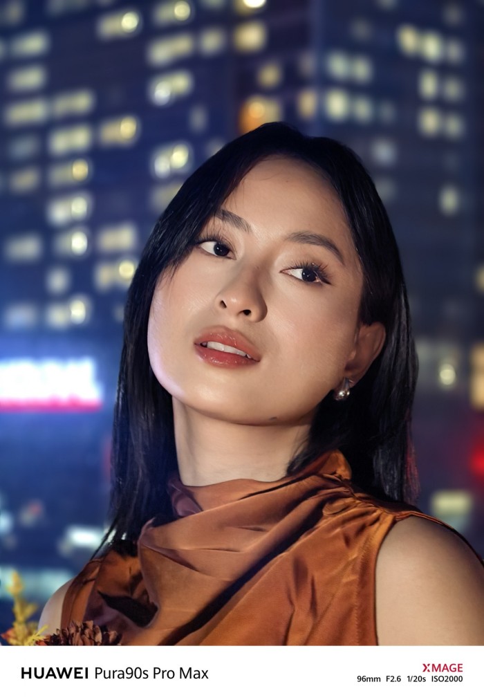HUAWEI-Pura-90s-Portrait-Model-4xZoom