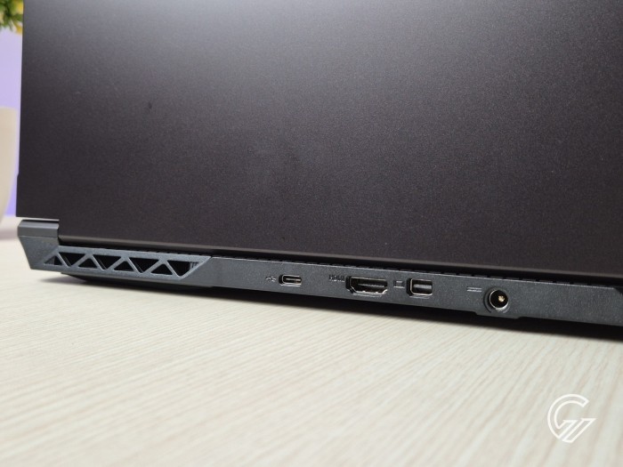 Review Axioo Pongo 725 V2 (3)