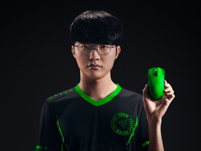 Rilis Razer Viper V4 Pro Esports Green Edition (2)